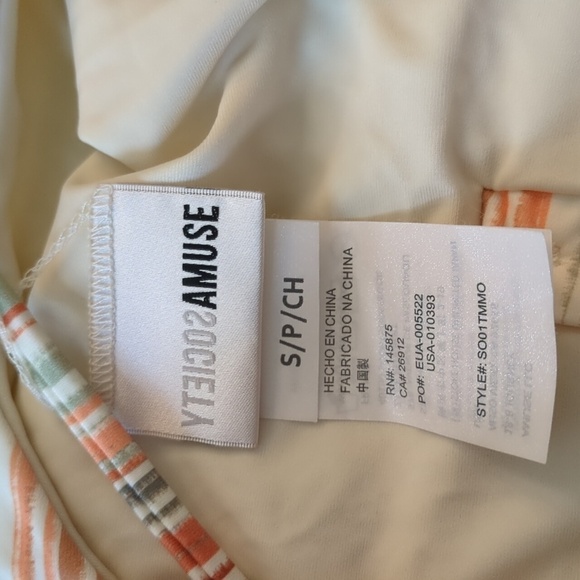 Amuse Society One Piece Striped Soft Strechy Halter Top swimsuit Small Deep V - Picture 6 of 8